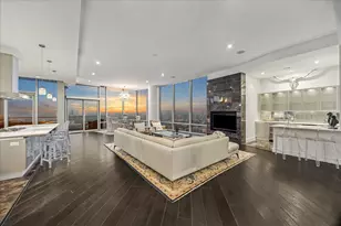 2727 Kirby Dr, Houston, TX 77098 - Photo 2