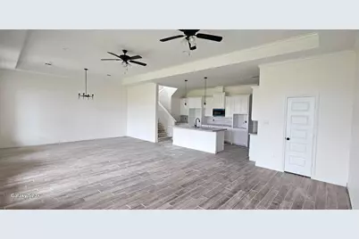 134 Peachleaf Court, Anahuac, TX 77514 - Photo 4