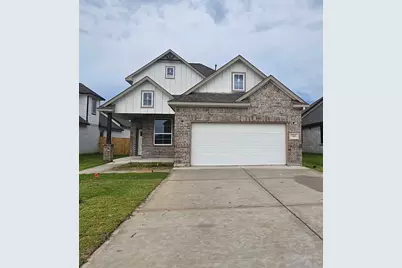 134 Peachleaf Court, Anahuac, TX 77514 - Photo 2