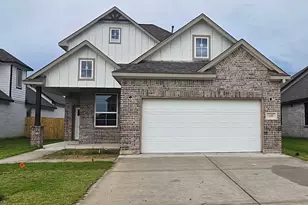 134 Peachleaf Ct, Anahuac, TX 77514 - Photo 2
