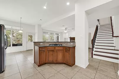 74 E Arbor Camp Circle, The Woodlands, TX 77389 - Photo 10