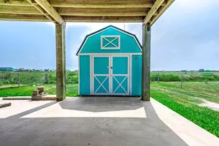264 County Road 205, Sargent, TX 77414 - Photo 6