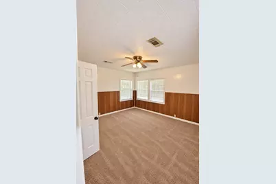 3706 College Street, Damon, TX 77430 - Photo 18