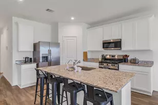 4210 Bromham Farms Dr, Fulshear, TX 77441 - Photo 10