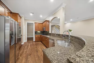 5349 McCulloch Circle, Houston, TX 77056 - Photo 16