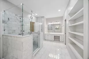 5349 McCulloch Cir, Houston, TX 77056 - Photo 20