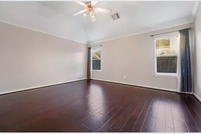 13607 Caney Springs Lane, Houston, TX 77044 - Photo 6