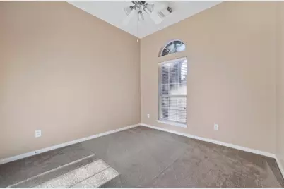 13607 Caney Springs Lane, Houston, TX 77044 - Photo 10