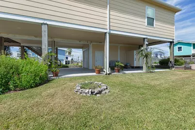16610 Jolly Roger Road, Jamaica Beach, TX 77554 - Photo 26
