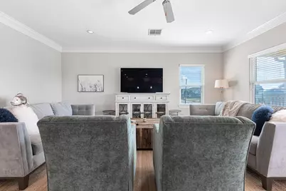 16610 Jolly Roger Road, Jamaica Beach, TX 77554 - Photo 8