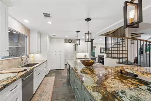 13723 Taylorcrest Rd, Houston, TX 77079 - Photo 12