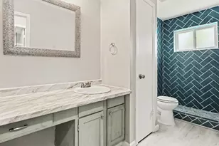 2431 Tall Ships Dr, Friendswood, TX 77546 - Photo 16