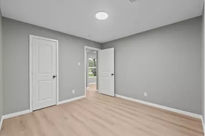 123 Lake Road, La Marque, TX 77568 - Photo 20