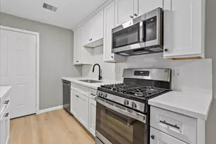 123 Lake Rd, La Marque, TX 77568 - Photo 10