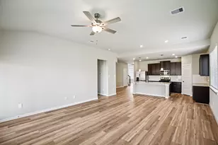 18480 Lndg Mdws Ln, New Caney, TX 77357 - Photo 2