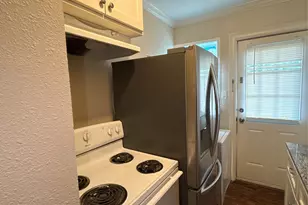 4308 Leeland St, Houston, TX 77023 - Photo 6