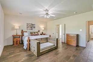 1404 Hollier Rd, Friendswood, TX 77546 - Photo 22