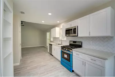 7902 La Roche Lane, Houston, TX 77036 - Photo 10