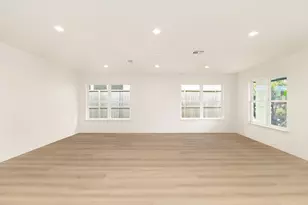 7414 Janak Dr, Houston, TX 77055 - Photo 22