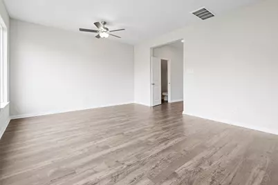 5750 Wild Iris Drive, Magnolia, TX 77354 - Photo 4