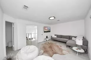 9618 Bayou Brook St, Houston, TX 77063 - Photo 30