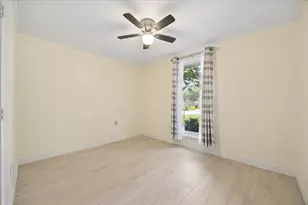 23926 Wassail Way, Katy, TX 77493 - Photo 20