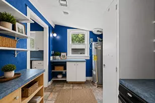 1430 Columbia St, Houston, TX 77008 - Photo 10