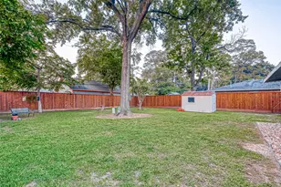 6414 Pineshade Ln, Houston, TX 77008 - Photo 24