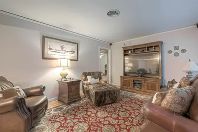 6414 Pineshade Lane, Houston, TX 77008 - Photo 4