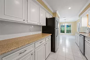 5050 Spring Forest Dr, Houston, TX 77091 - Photo 10
