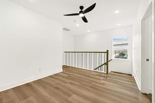 9334 Waller St, Houston, TX 77012 - Photo 14