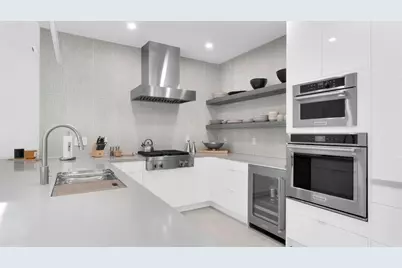 118 Capetown Circle, Conroe, TX 77356 - Photo 6