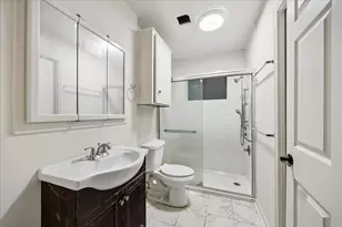 8926 Willow Meadow Dr, Houston, TX 77031 - Photo 4