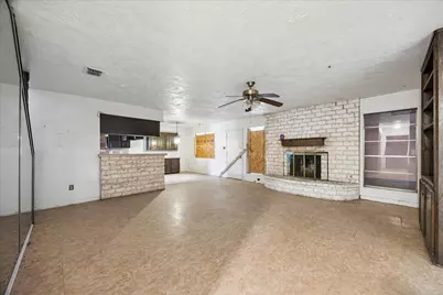 8926 Willow Meadow Drive, Houston, TX 77031 - Photo 2