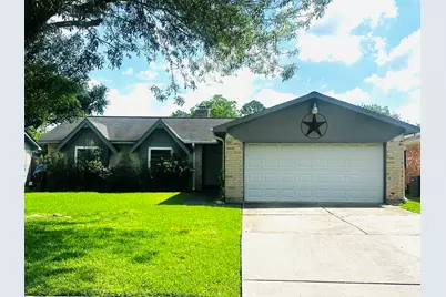 16807 Blackhawk Boulevard, Friendswood, TX 77546 - Photo 1