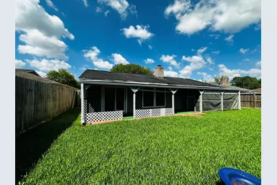 16807 Blackhawk Boulevard, Friendswood, TX 77546 - Photo 22