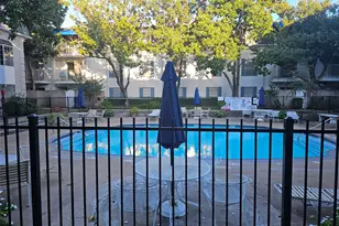 2601 Bellefontaine St, Houston, TX 77025 - Photo 16