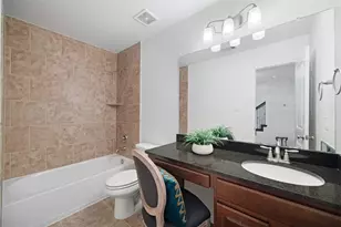 1172 W 17th St, Houston, TX 77008 - Photo 28