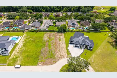 1618 Crown Oaks Court, Pearland, TX 77581 - Photo 16