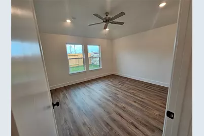 12204 Lexington Heights Drive, Willis, TX 77318 - Photo 8