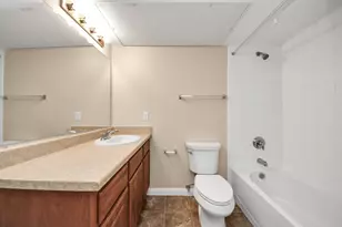 8415 Hearth Dr, Houston, TX 77054 - Photo 18