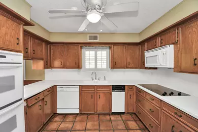 3114 Audubon Court, Sugar Land, TX 77478 - Photo 10