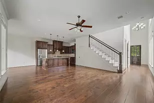 38 Jonquil Pl, Tomball, TX 77375 - Photo 4