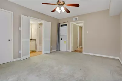 1807 Stoney Brook Drive #204, Houston, TX 77063 - Photo 16