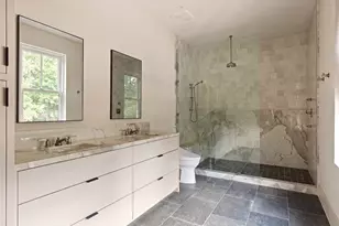 5641 Holly Springs Dr, Houston, TX 77056 - Photo 34