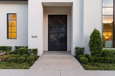 5641 Holly Springs Drive, Houston, TX 77056 - Photo 4