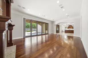 5339 Tilbury Dr, Houston, TX 77056 - Photo 12