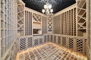 5339 Tilbury Dr, Houston, TX 77056 - Photo 6