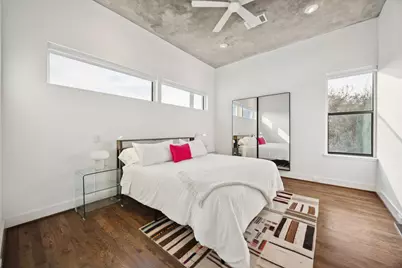 2111 Colquitt Street, Houston, TX 77098 - Photo 36