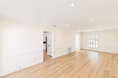 10610 Overbrook Lane, Houston, TX 77042 - Photo 6